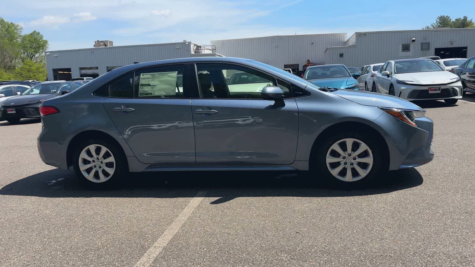 Thumbnail: 2026 Toyota Corolla - 9