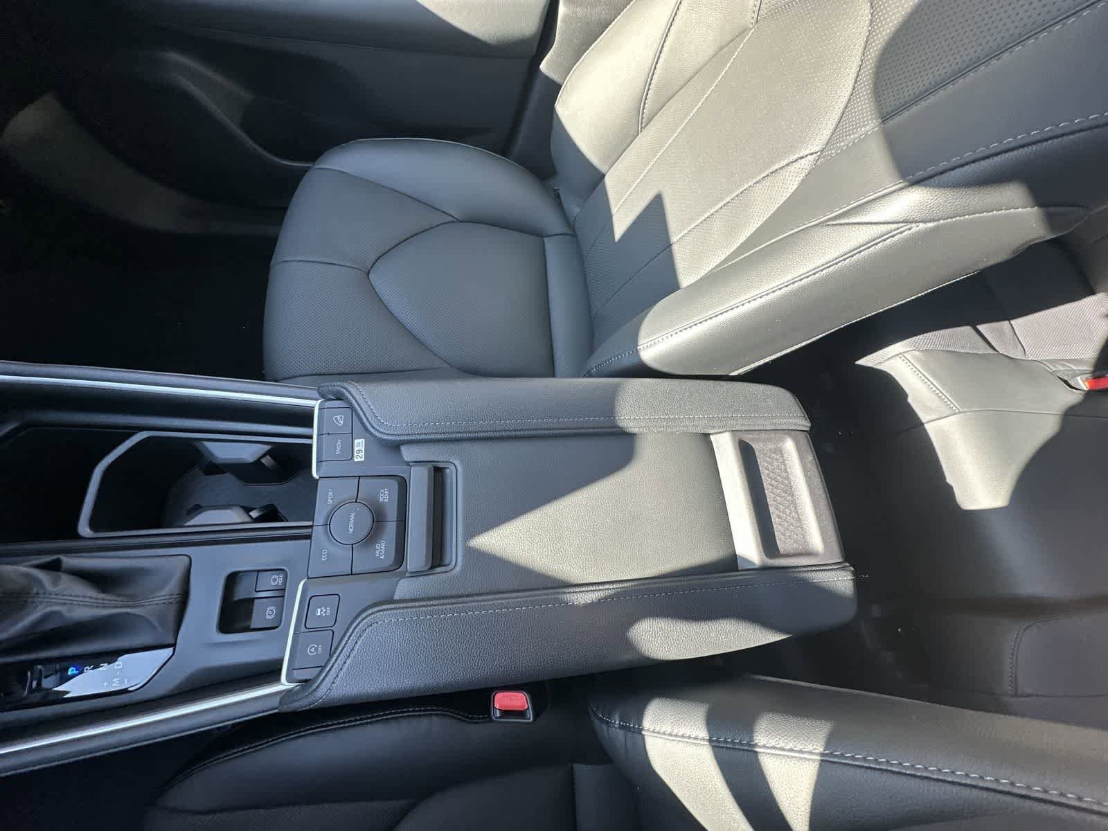 Thumbnail: 2026 Toyota Grand Highlander - 31