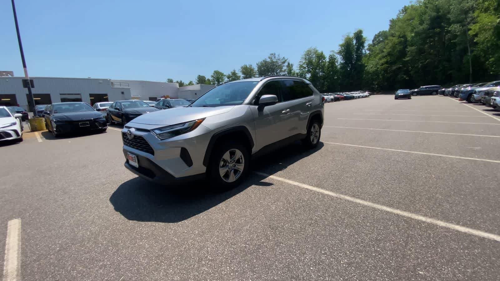 Thumbnail: 2025 Toyota RAV4 - 7