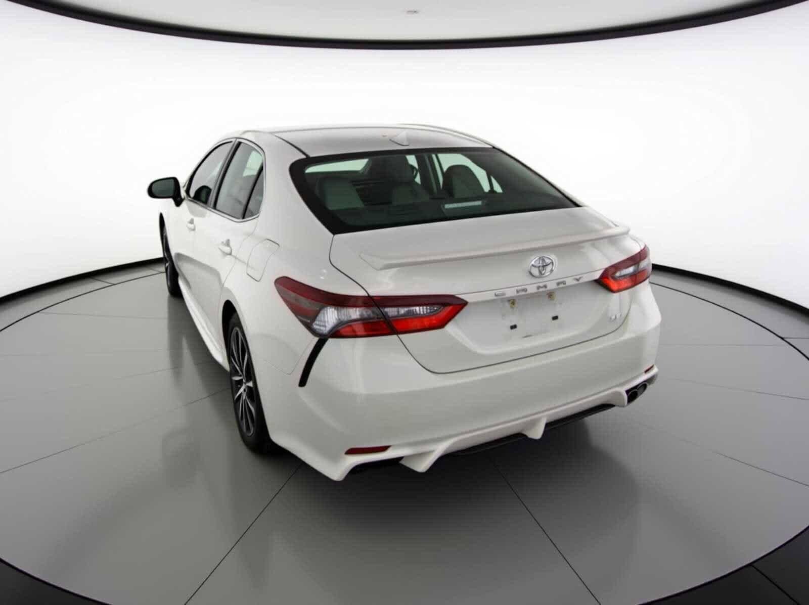 Thumbnail: 2023 Toyota Camry - 3