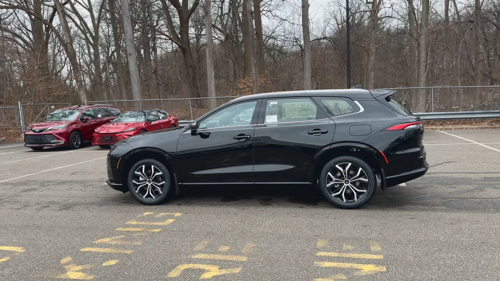 Thumbnail: 2026 Toyota Crown Signia - 5