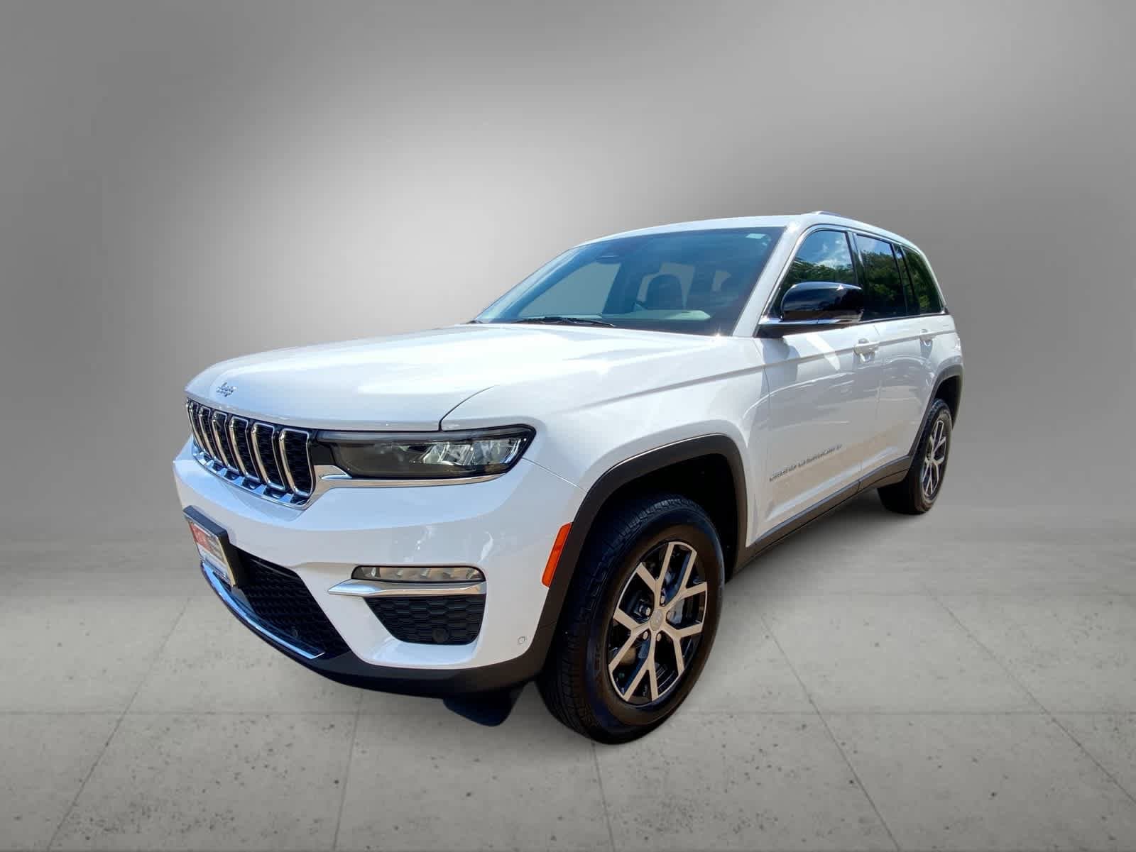 Thumbnail: 2024 Jeep Grand Cherokee - 2