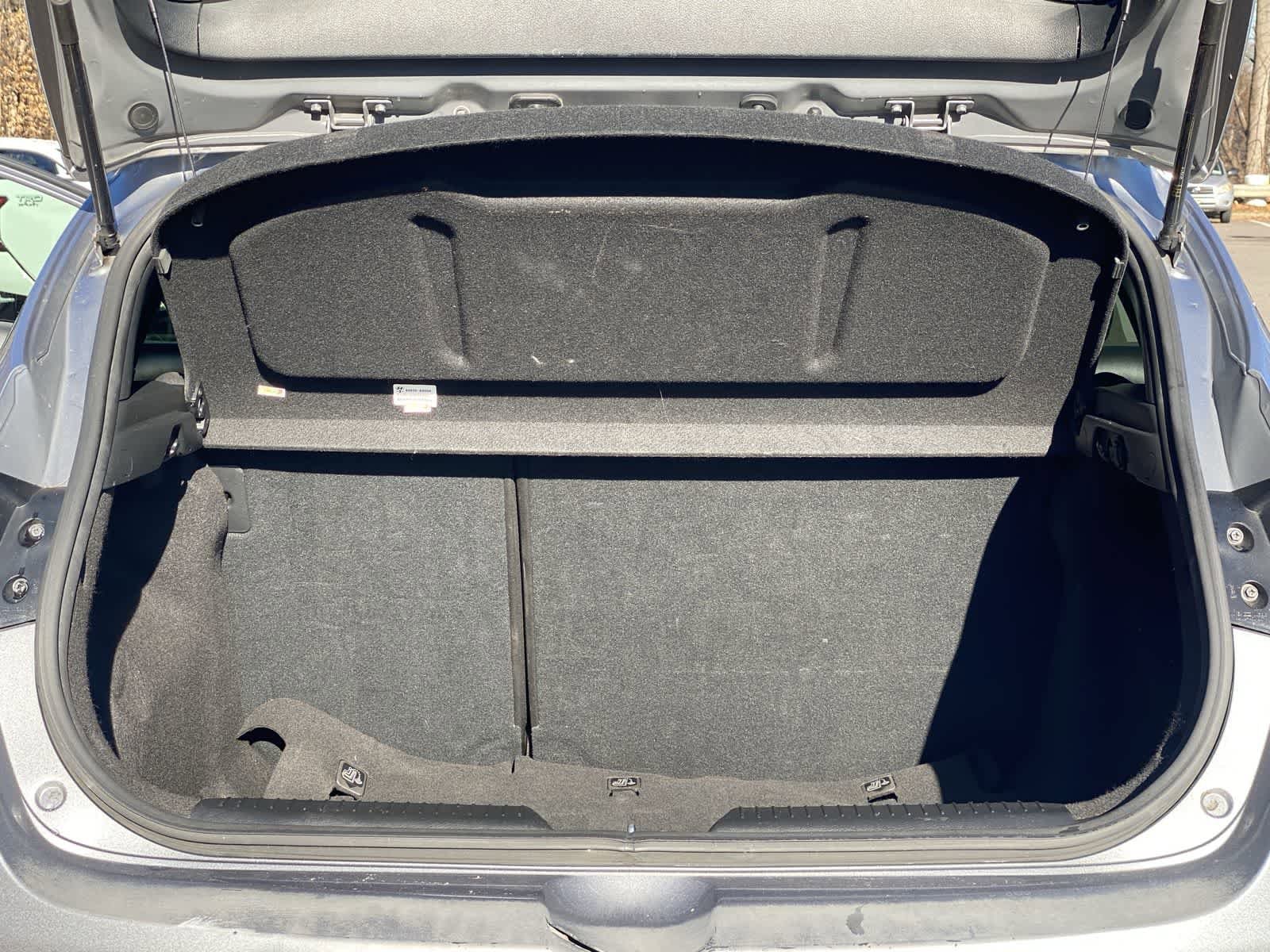 Thumbnail: 2016 Hyundai Elantra - 16