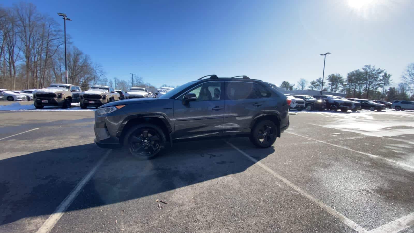 Thumbnail: 2019 Toyota RAV4 - 12