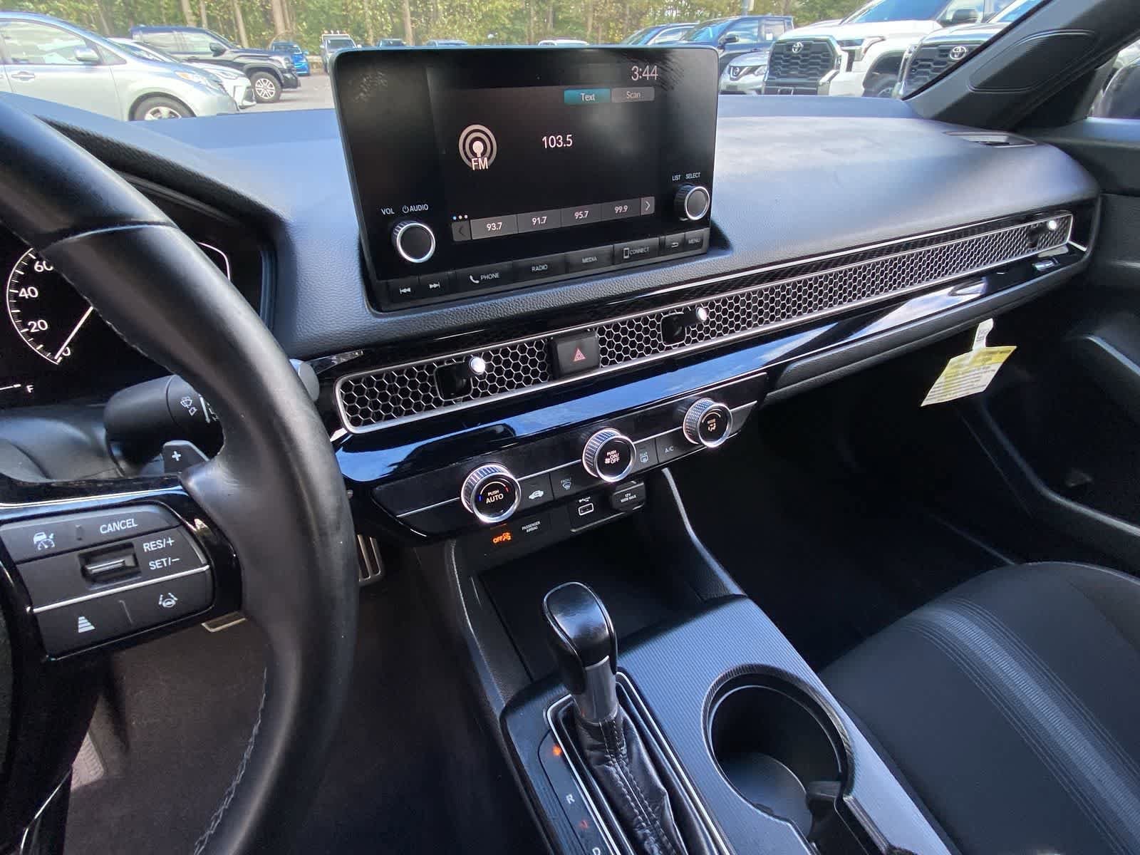 Thumbnail: 2023 Honda Civic - 18