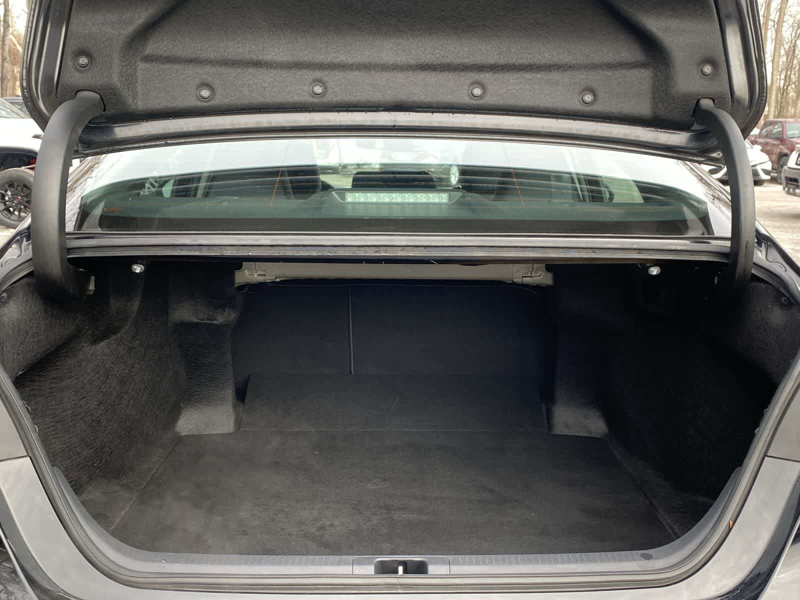 Thumbnail: 2023 Toyota Camry - 13