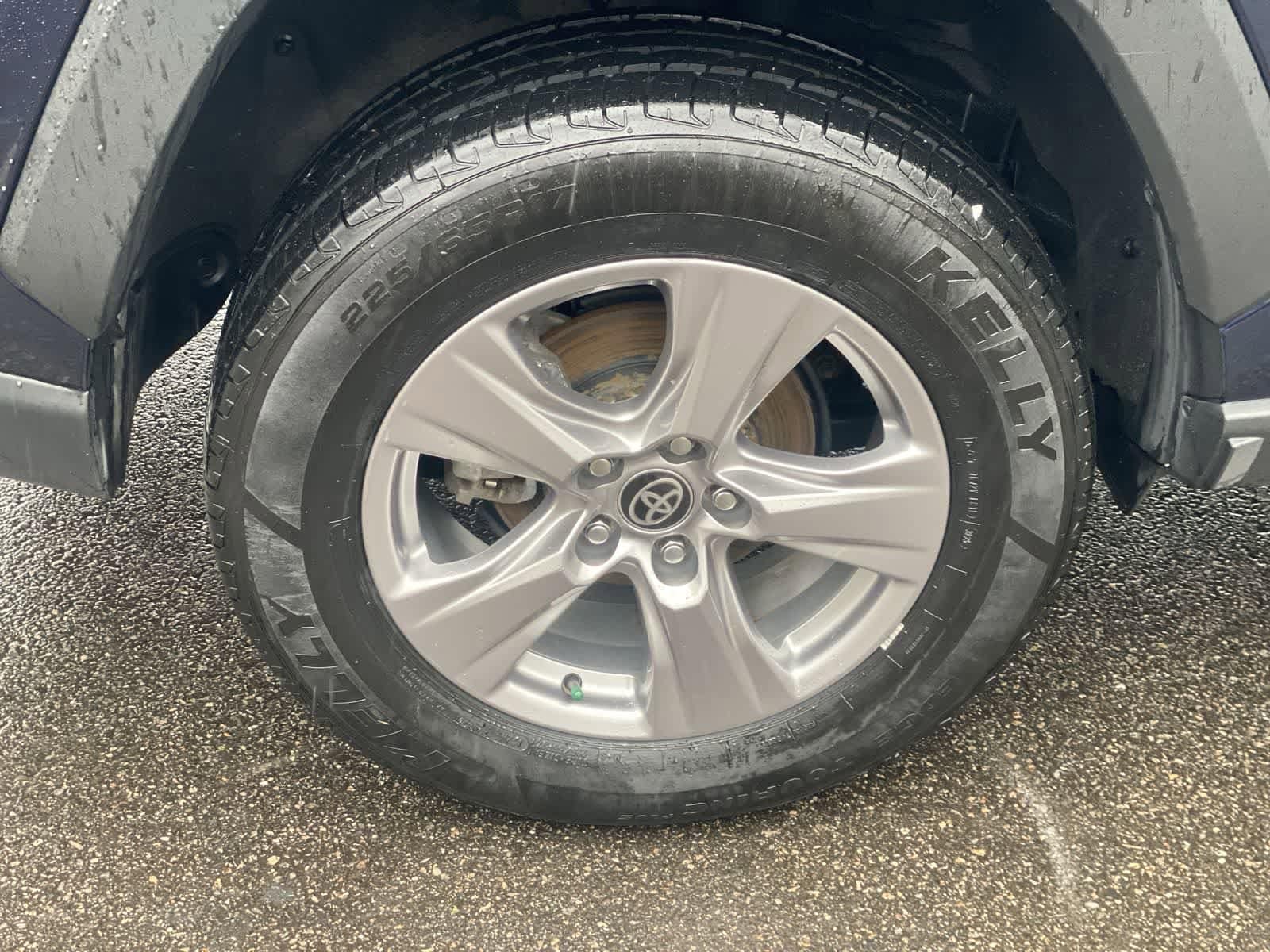 Thumbnail: 2024 Toyota RAV4 - 16