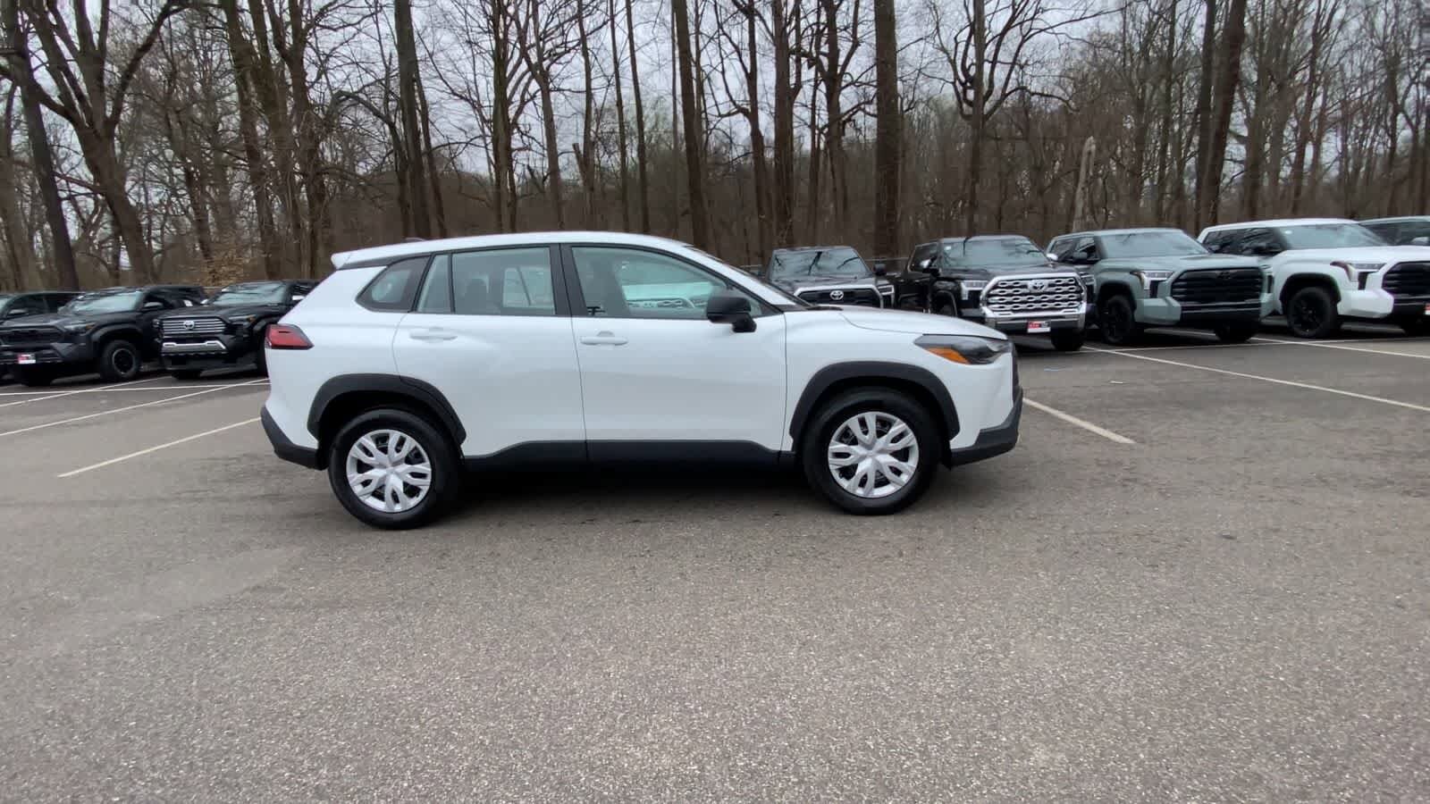 Thumbnail: 2026 Toyota Corolla Cross - 12