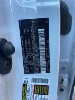 Thumbnail: 2021 Toyota Highlander - 37