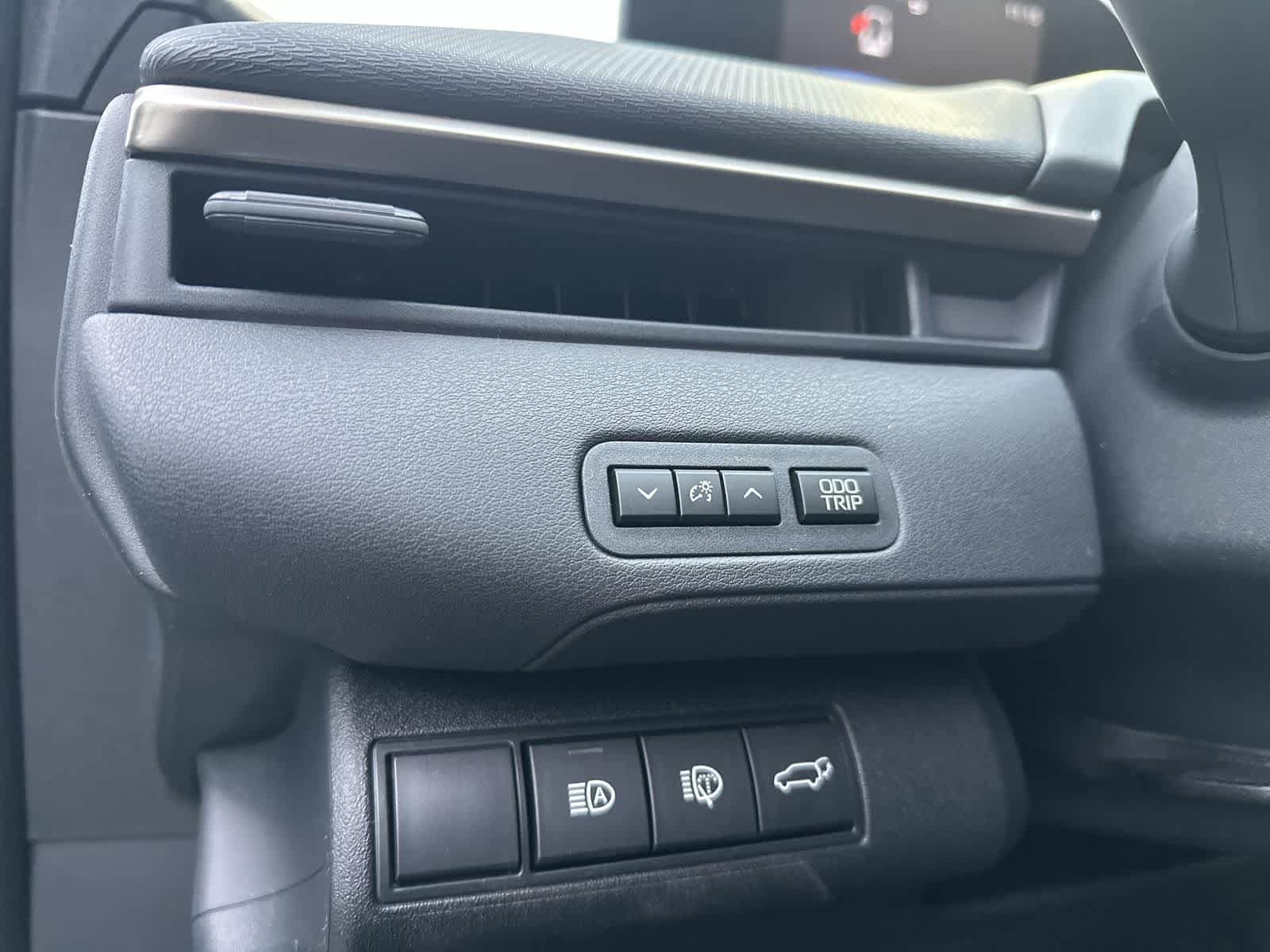 Thumbnail: 2026 Toyota bZ - 23