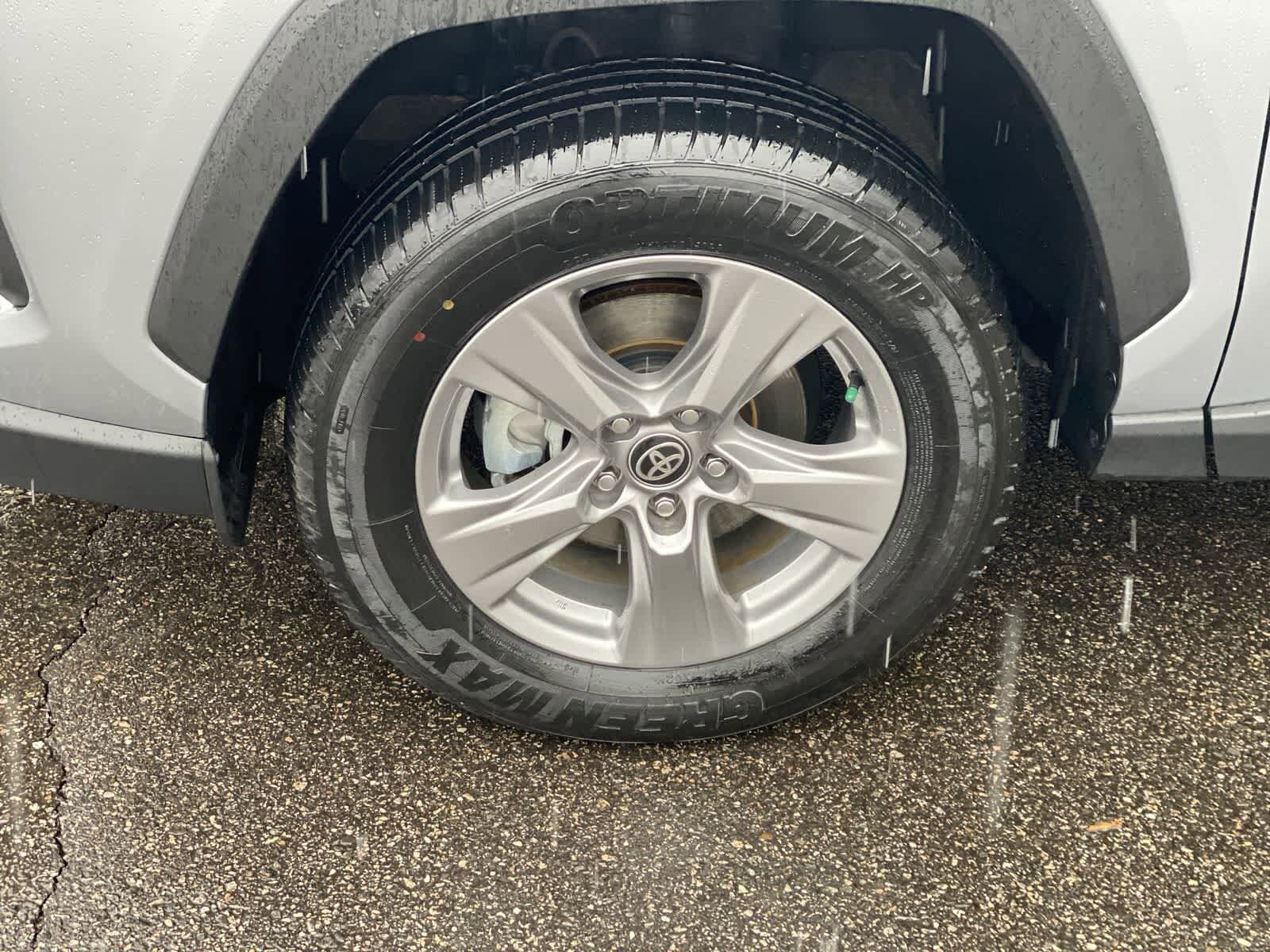 Thumbnail: 2025 Toyota RAV4 - 15