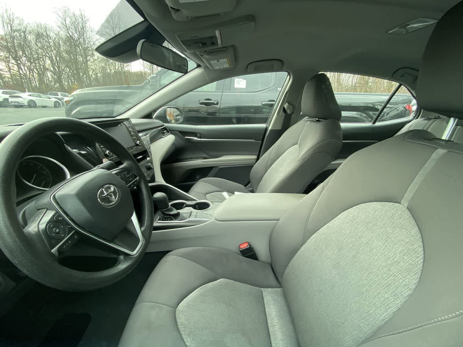 Thumbnail: 2023 Toyota Camry - 10