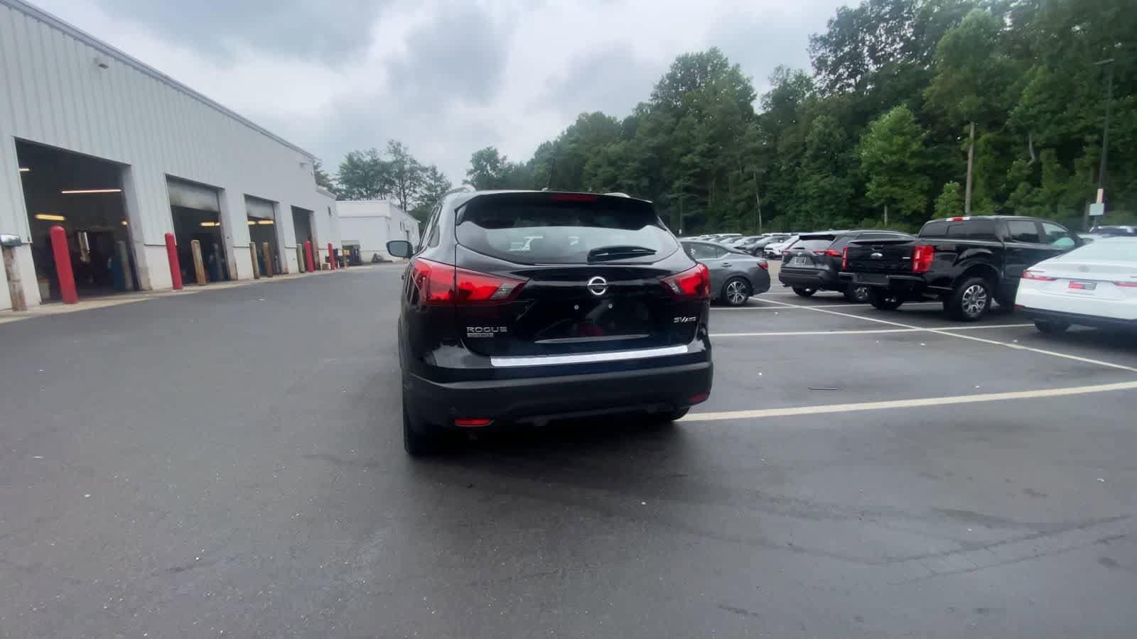 Thumbnail: 2019 Nissan Rogue Sport - 7