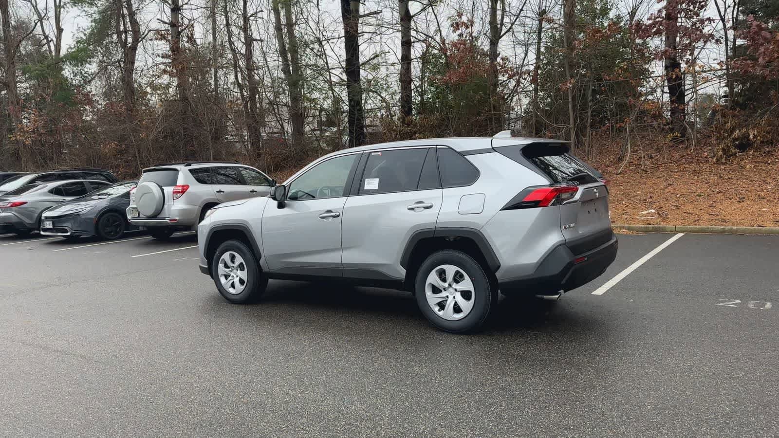 Thumbnail: 2025 Toyota RAV4 - 6