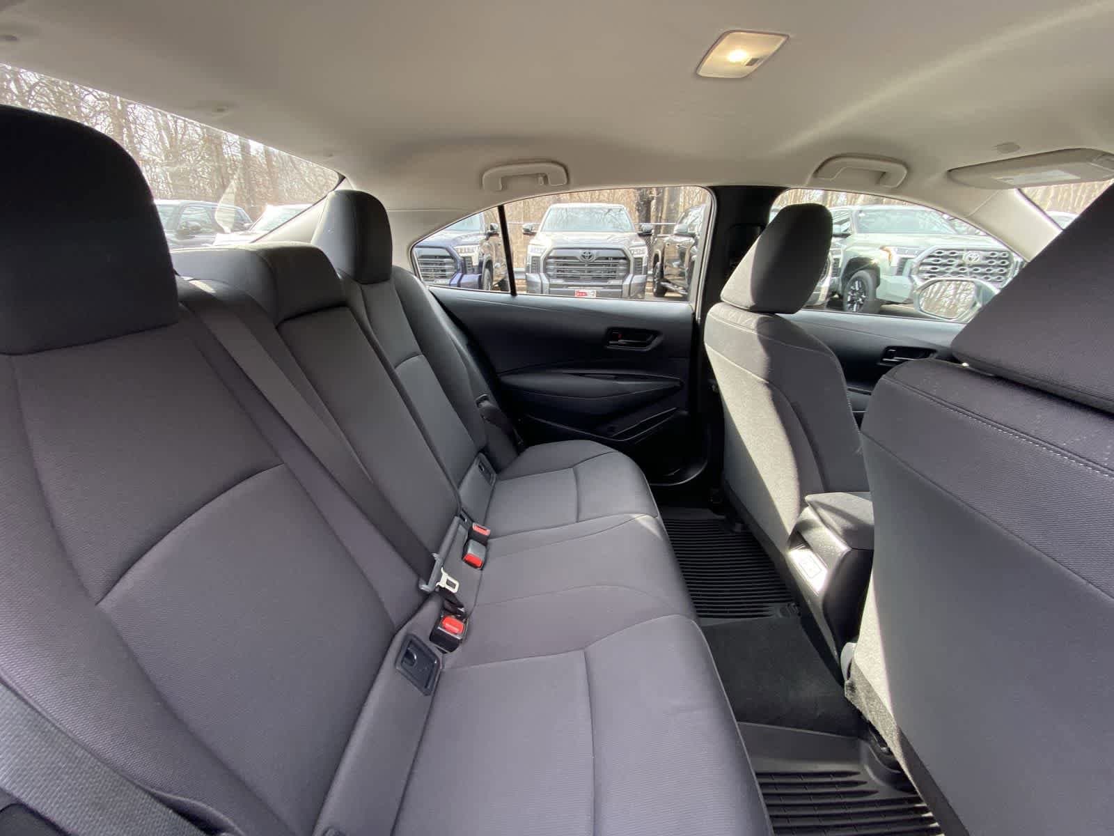 Thumbnail: 2025 Toyota Corolla - 24