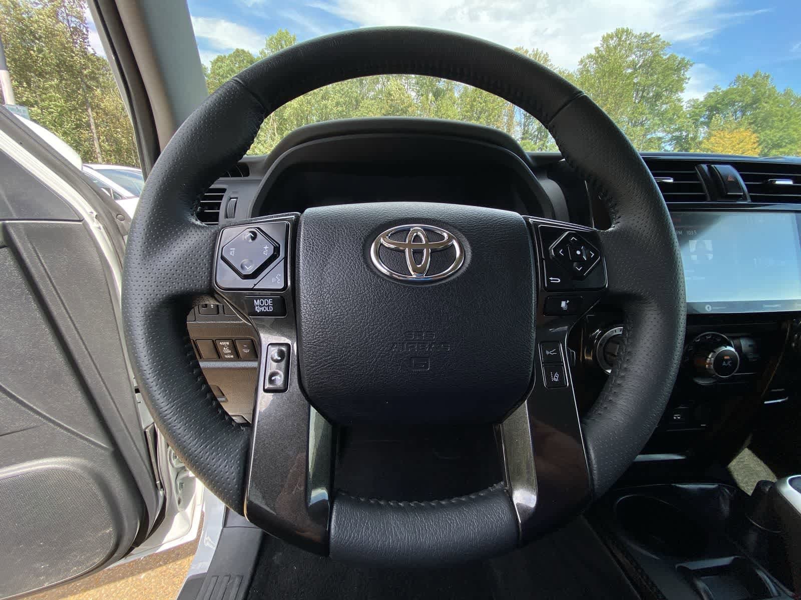Thumbnail: 2024 Toyota 4Runner - 24