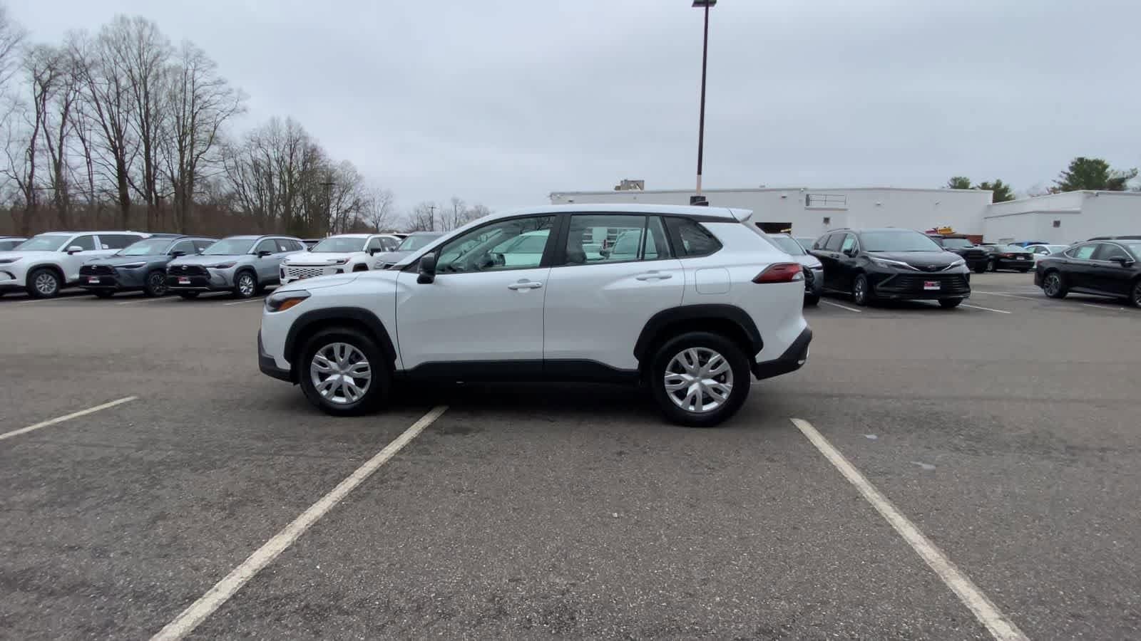 Thumbnail: 2026 Toyota Corolla Cross - 8