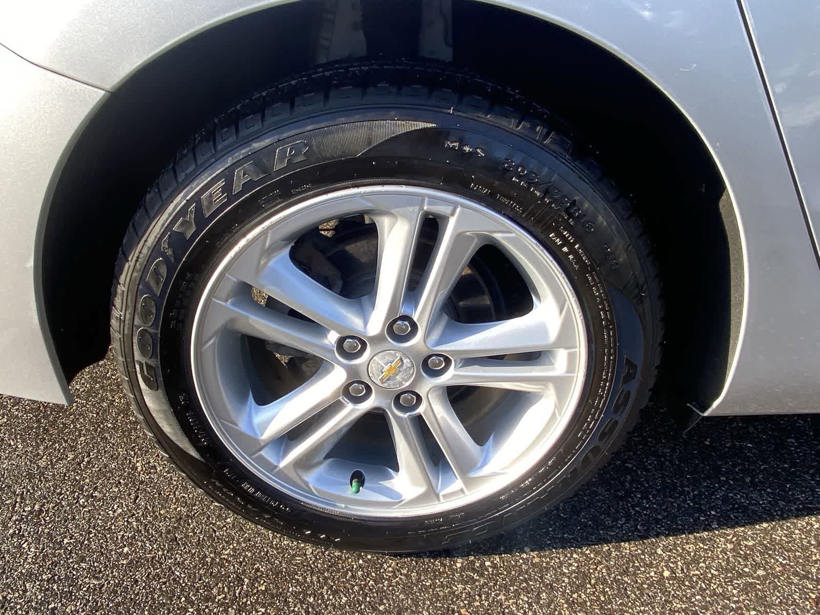 Thumbnail: 2016 Chevrolet Cruze - 20