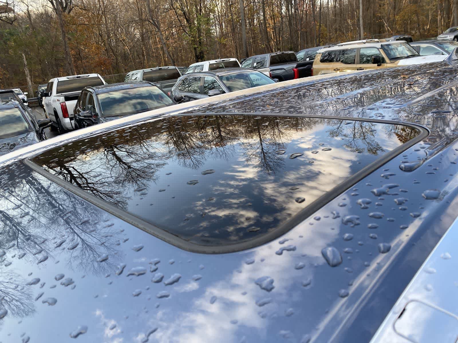 Thumbnail: 2016 Toyota Highlander - 22