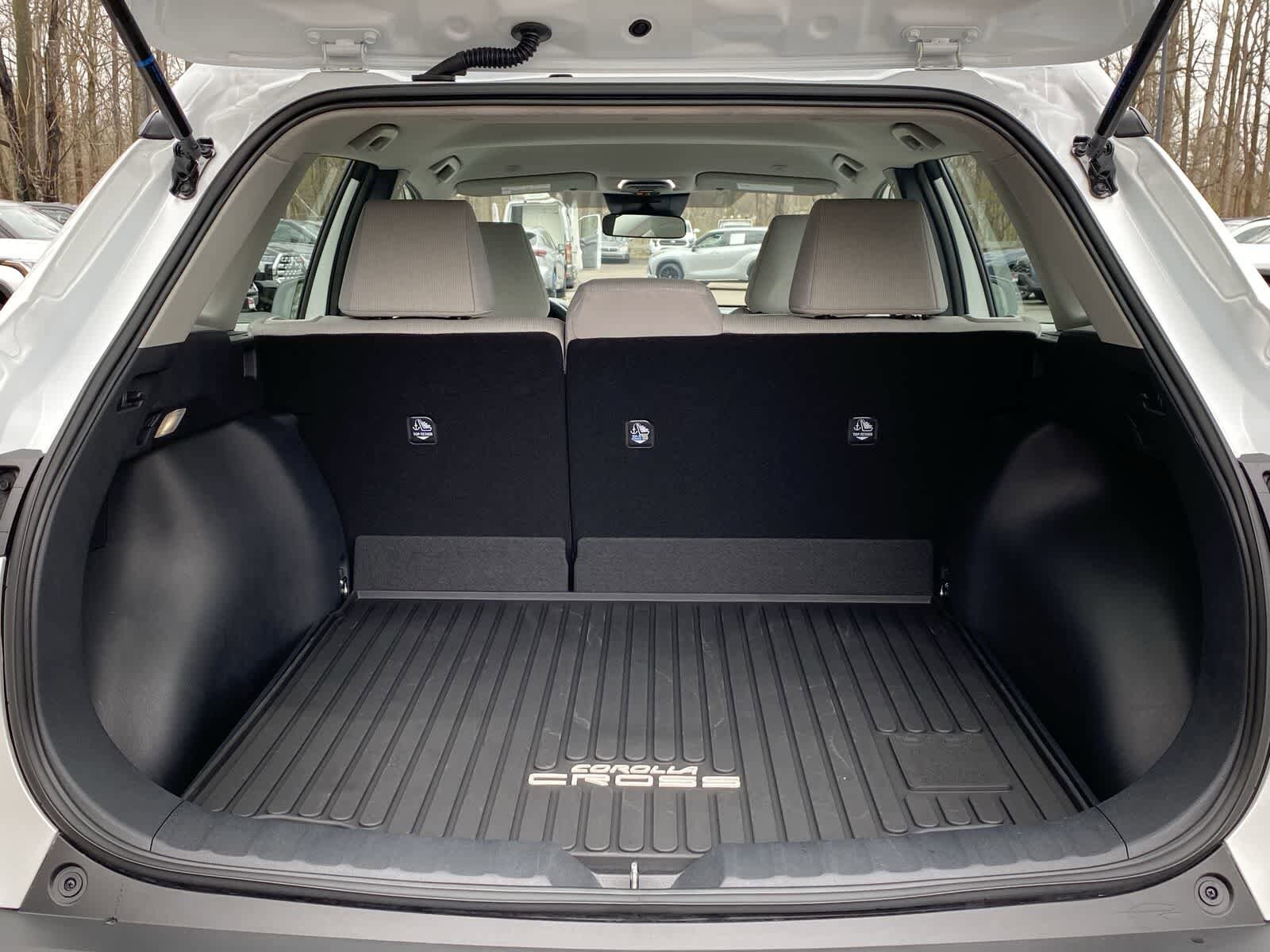 Thumbnail: 2026 Toyota Corolla Cross - 13