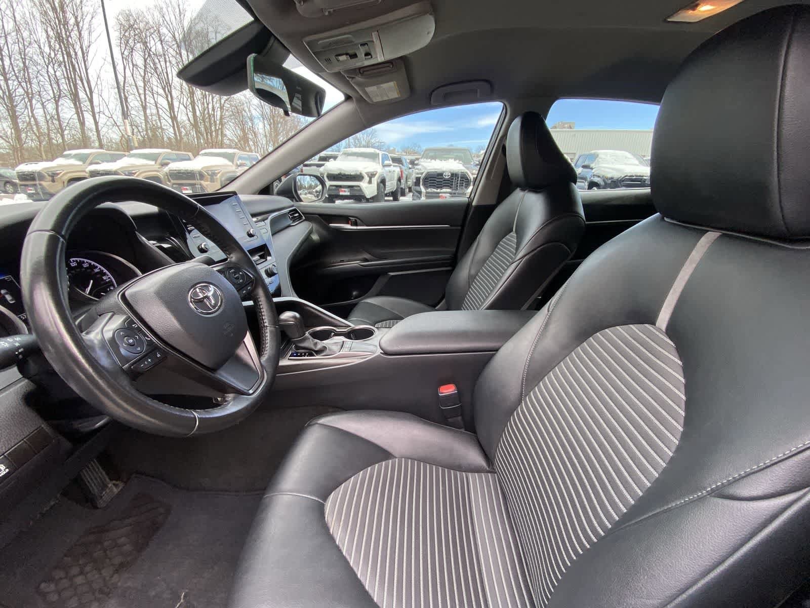 Thumbnail: 2023 Toyota Camry - 21