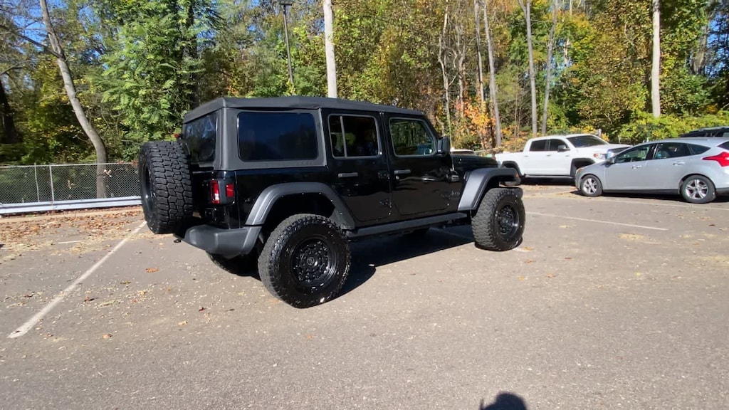 Used 2022 Jeep Wrangler Unlimited Sport SUV