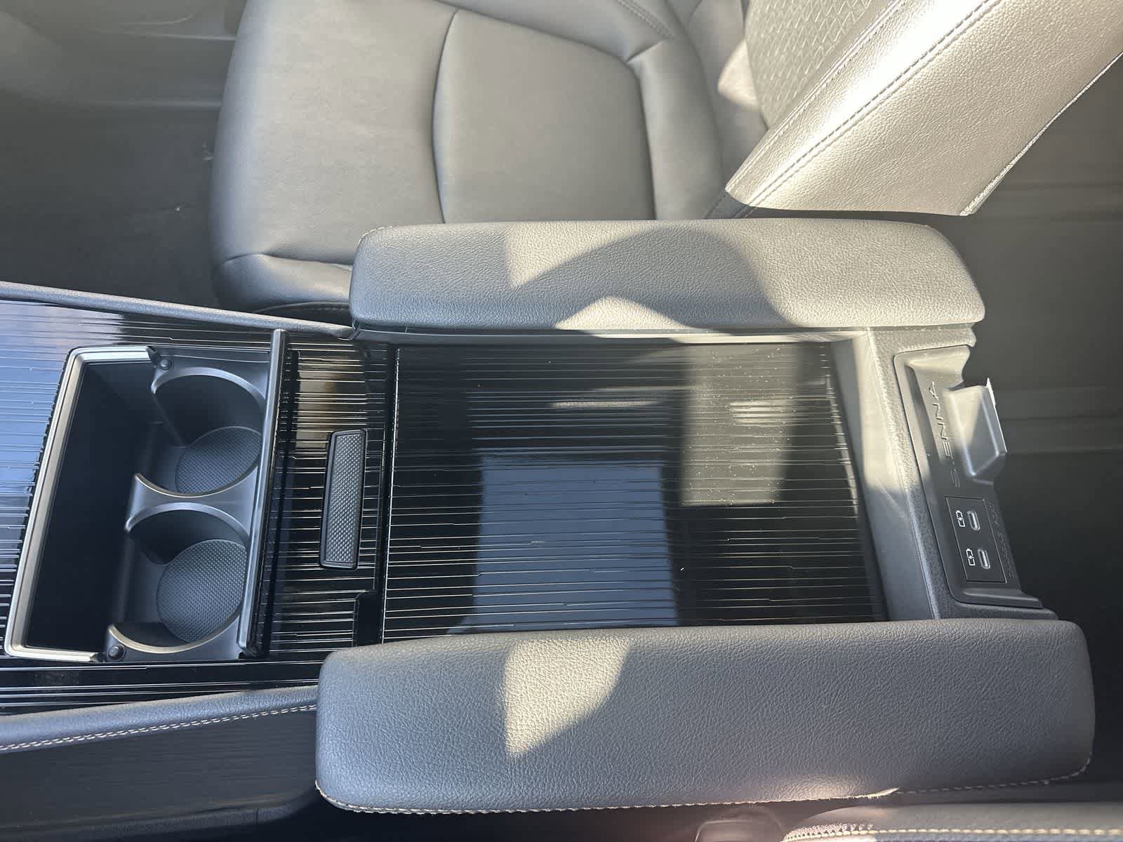 Thumbnail: 2026 Toyota Sienna - 30