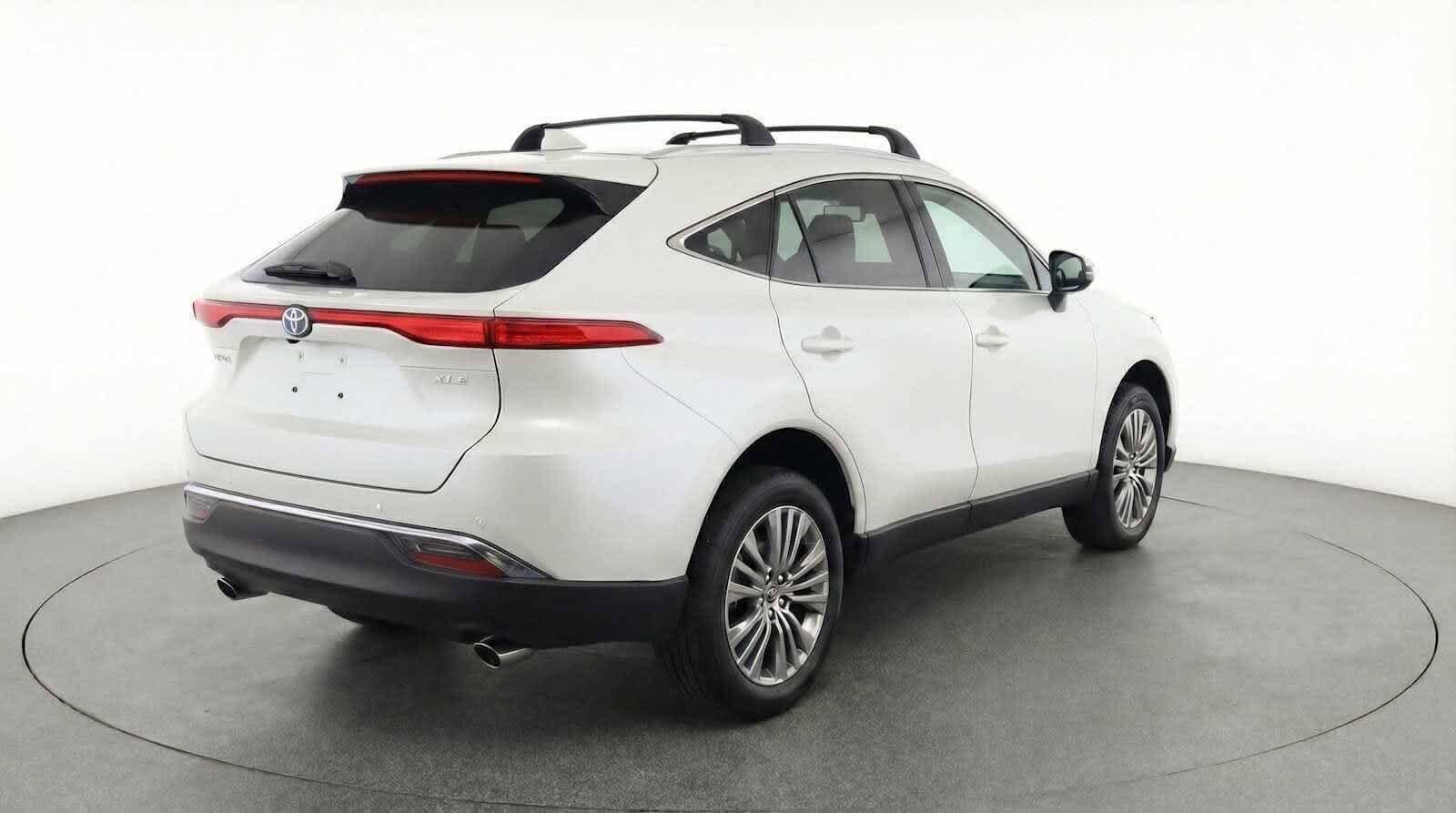 Thumbnail: 2022 Toyota Venza - 5