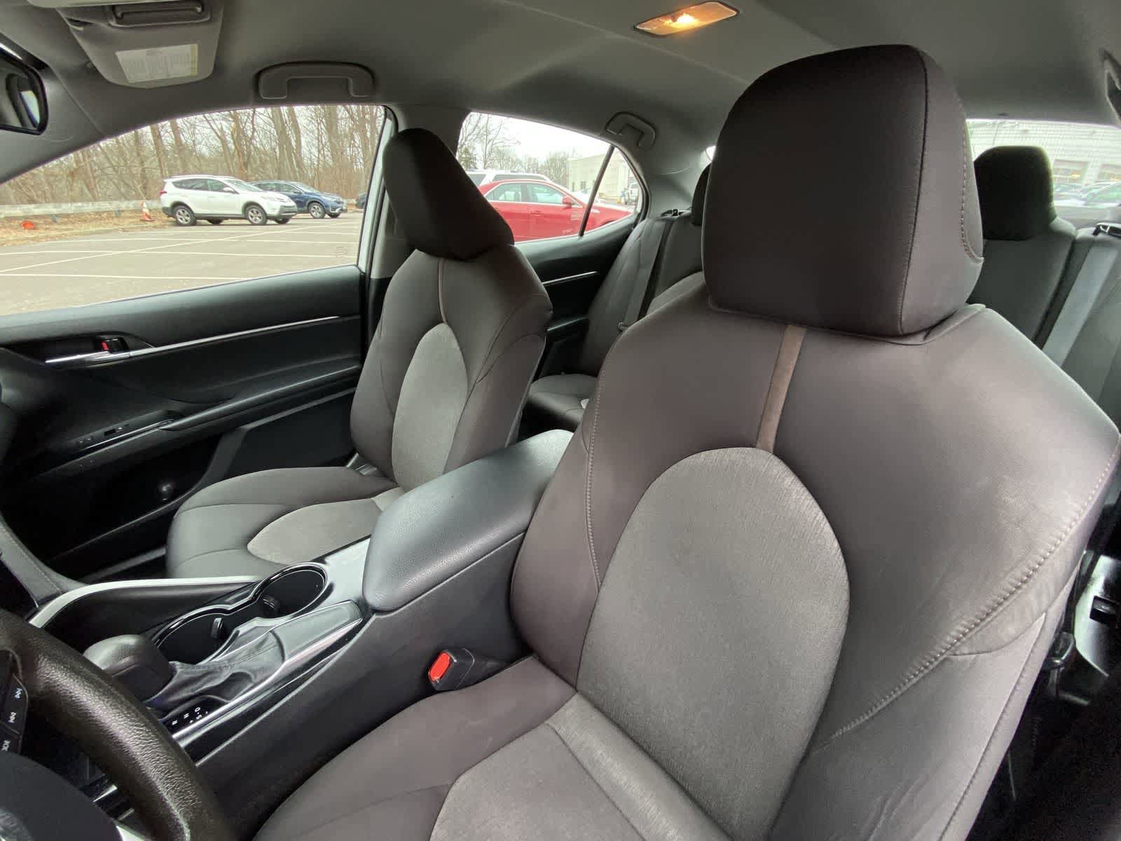 Thumbnail: 2020 Toyota Camry - 22