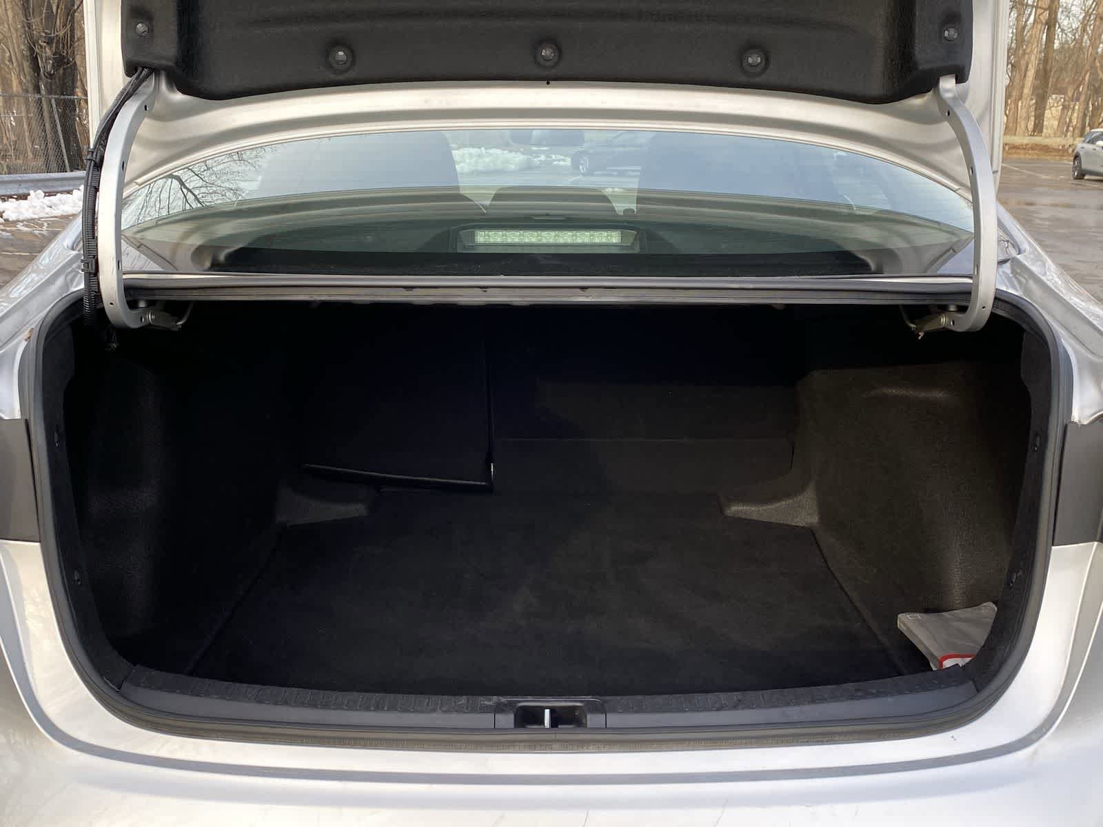 Thumbnail: 2024 Toyota Corolla - 10