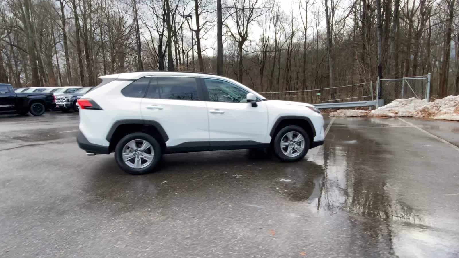 Thumbnail: 2024 Toyota RAV4 - 17