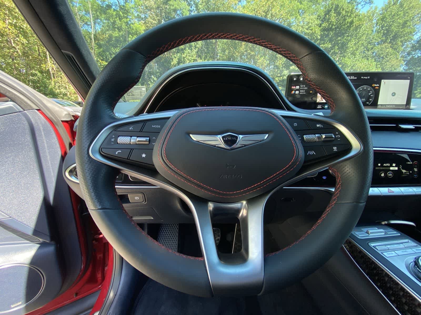 Thumbnail: 2024 Genesis GV70 - 26