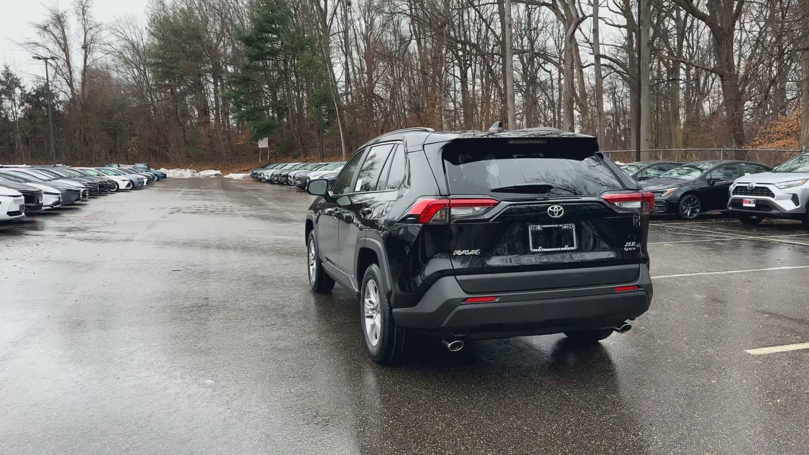 Thumbnail: 2025 Toyota RAV4 - 7