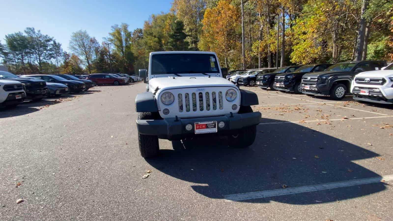 Thumbnail: 2015 Jeep Wrangler - 3