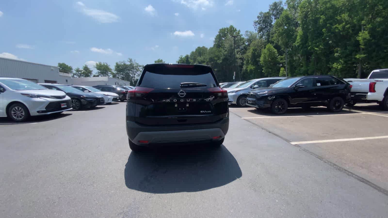 Thumbnail: 2023 Nissan Rogue - 7
