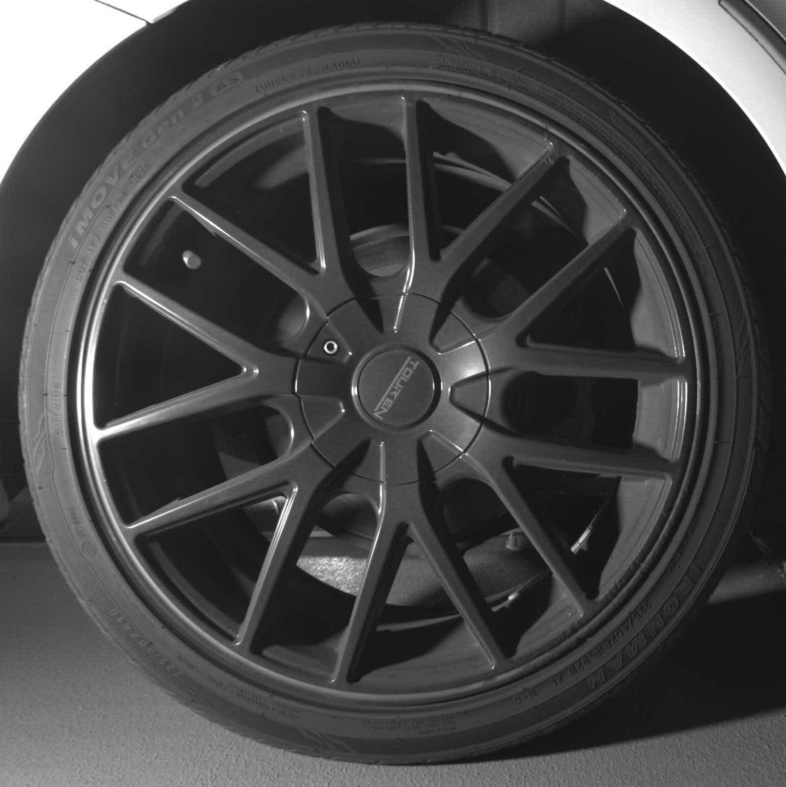Thumbnail: 2015 Lexus IS - 12