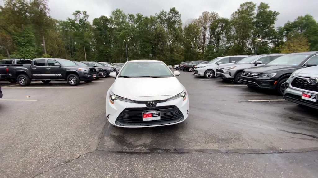 Used 2024 Toyota Corolla LE Sedan