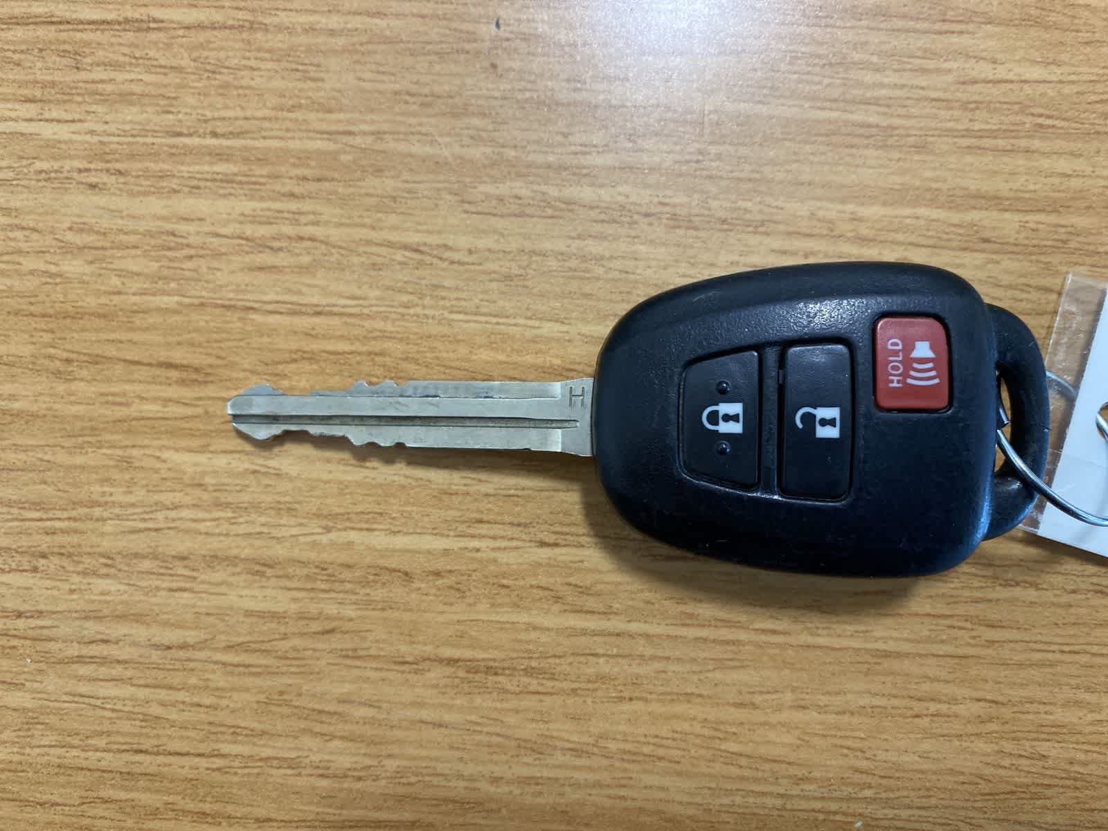 Thumbnail: 2018 Toyota RAV4 - 37