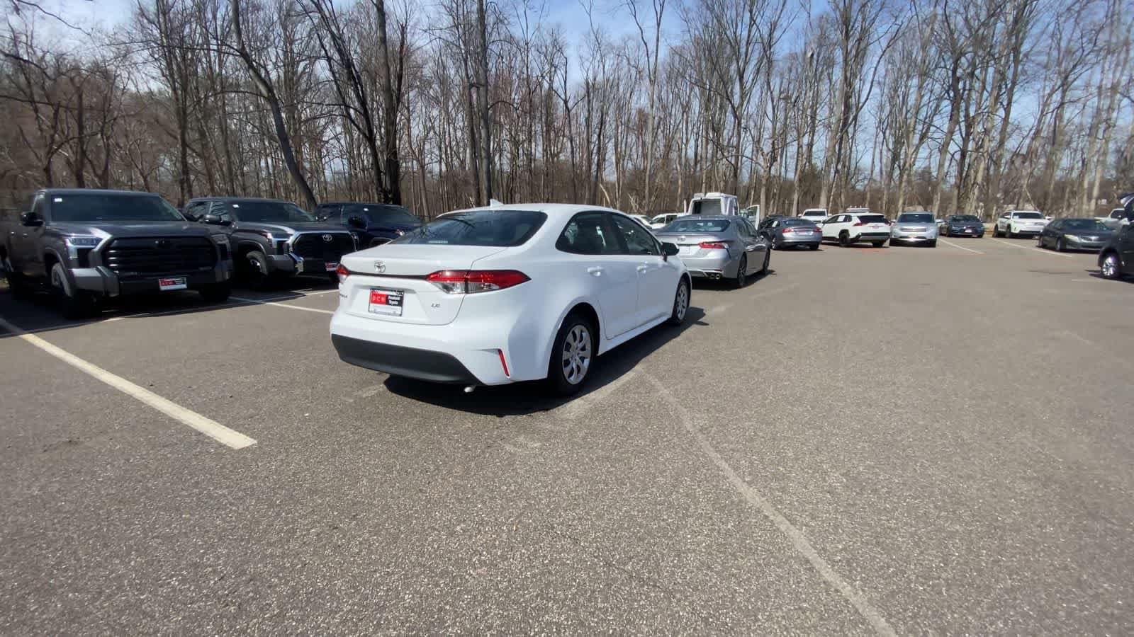 Thumbnail: 2025 Toyota Corolla - 11