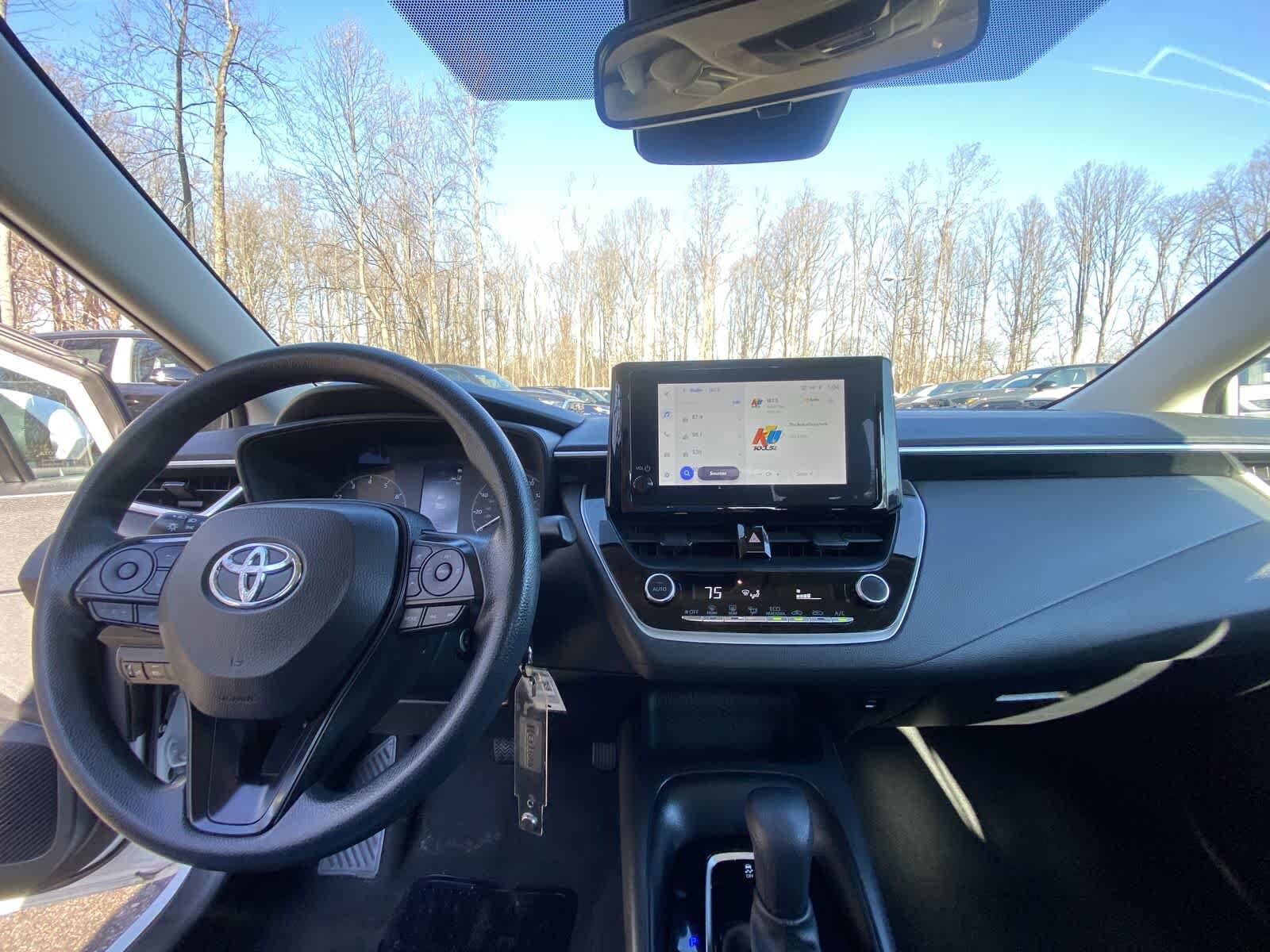 Thumbnail: 2024 Toyota Corolla - 25