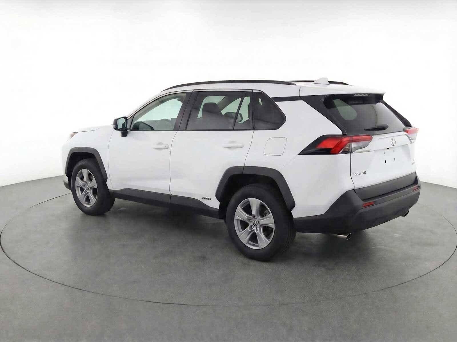 Thumbnail: 2025 Toyota RAV4 - 4