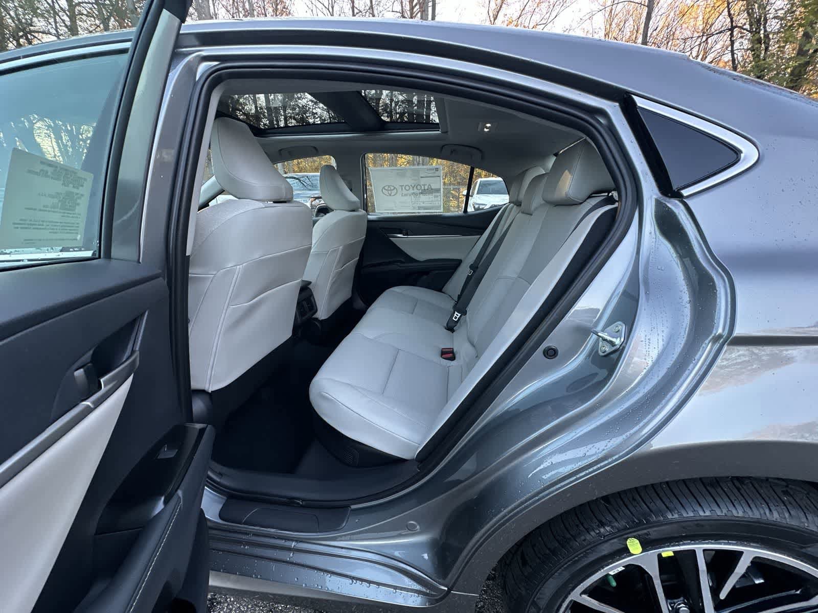 Thumbnail: 2026 Toyota Camry - 28