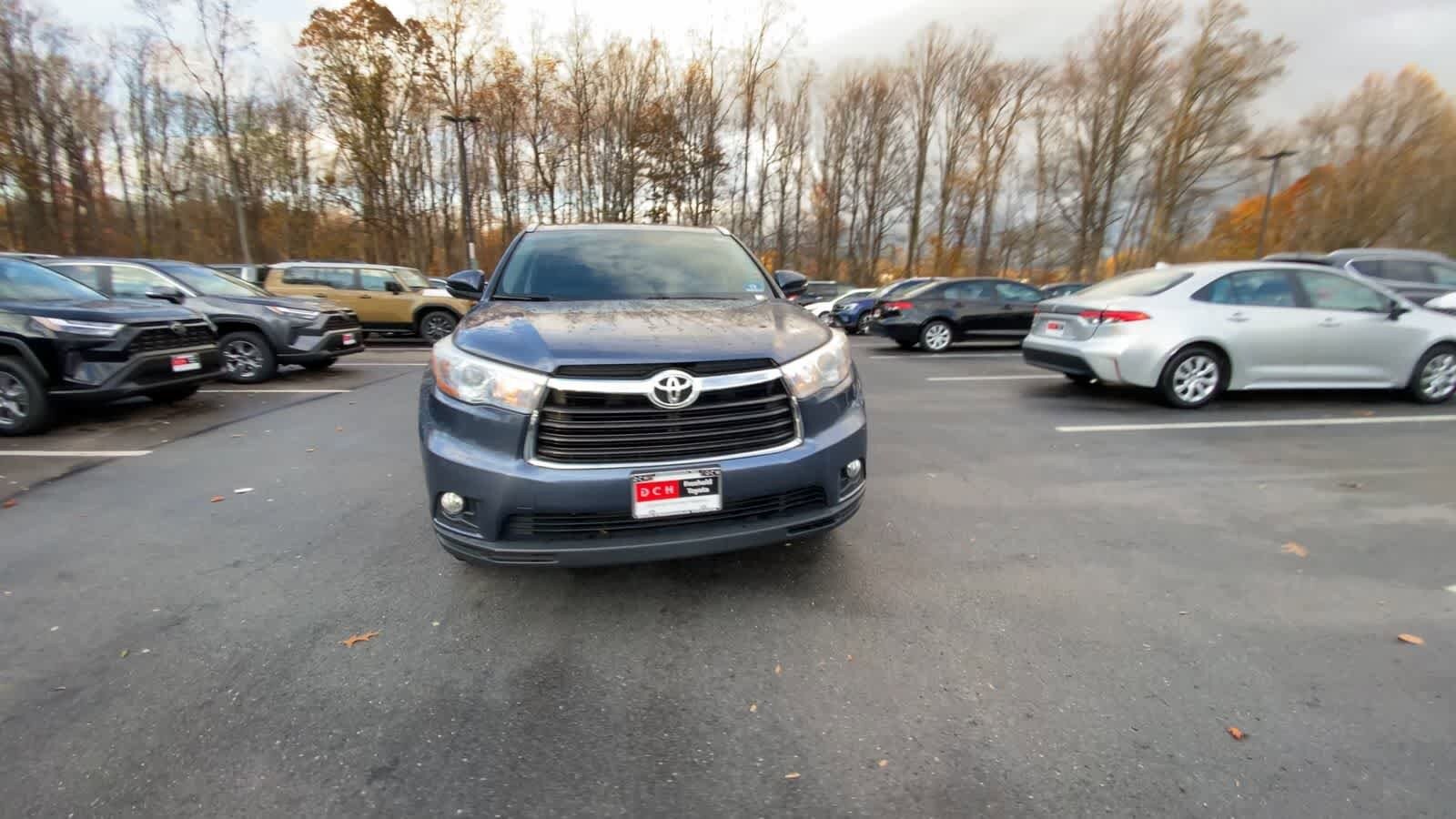 2016 Toyota Highlander XLE photo 4