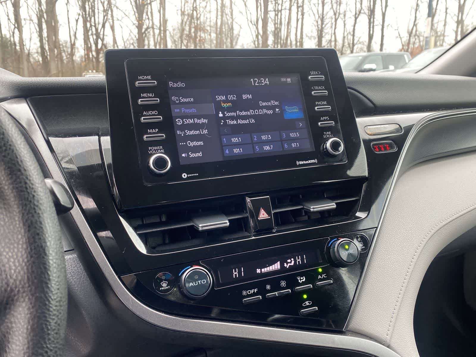 Thumbnail: 2023 Toyota Camry - 33