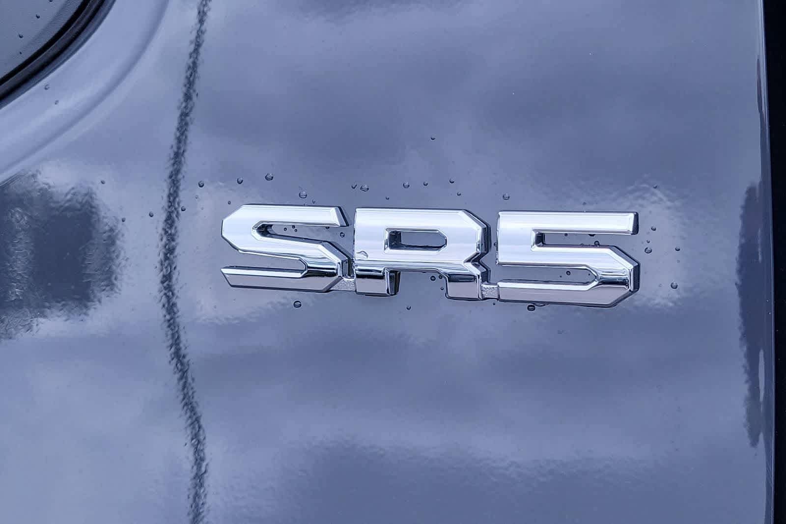2025 Toyota Tacoma SR5 14