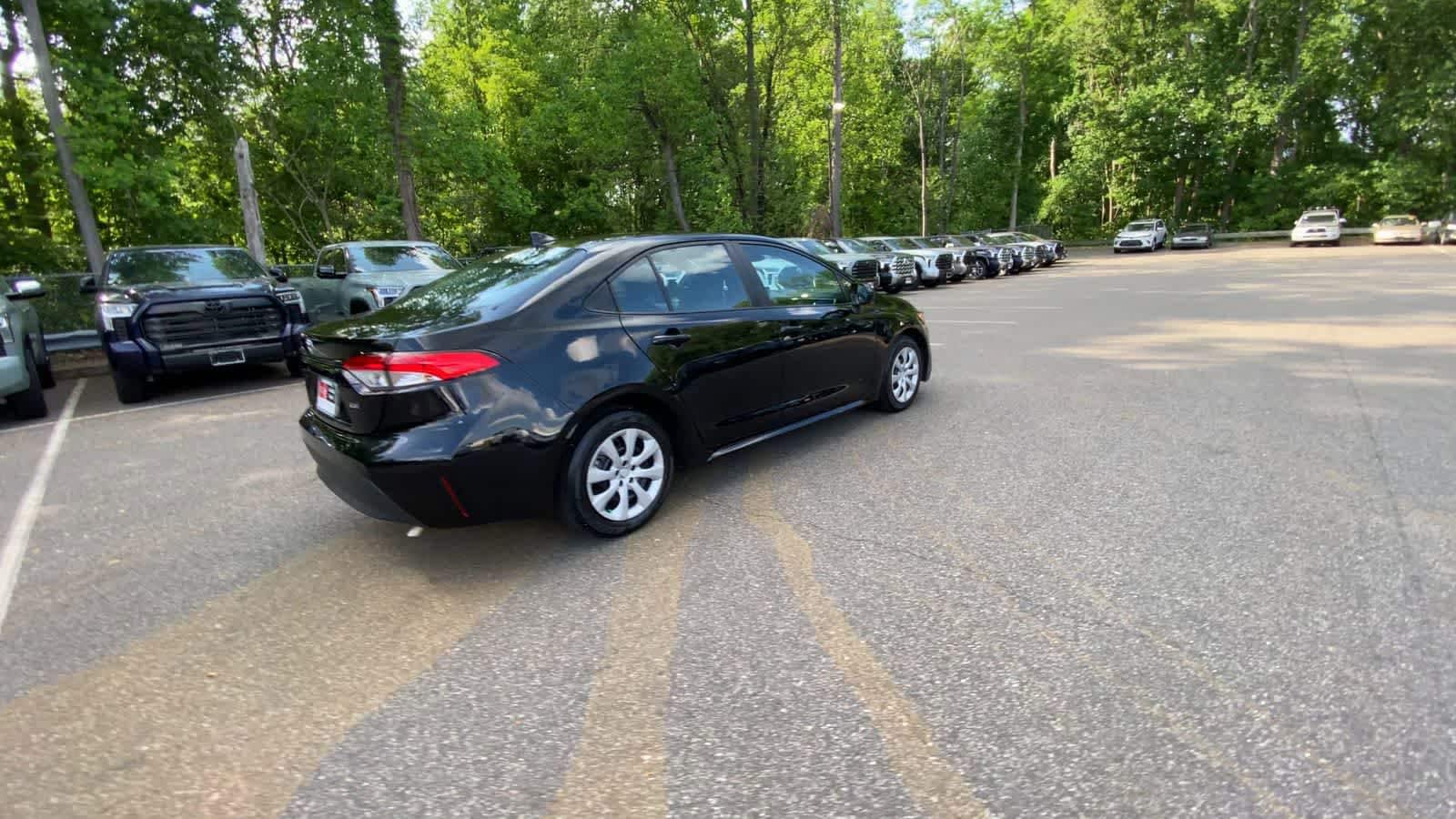 Thumbnail: 2023 Toyota Corolla - 8