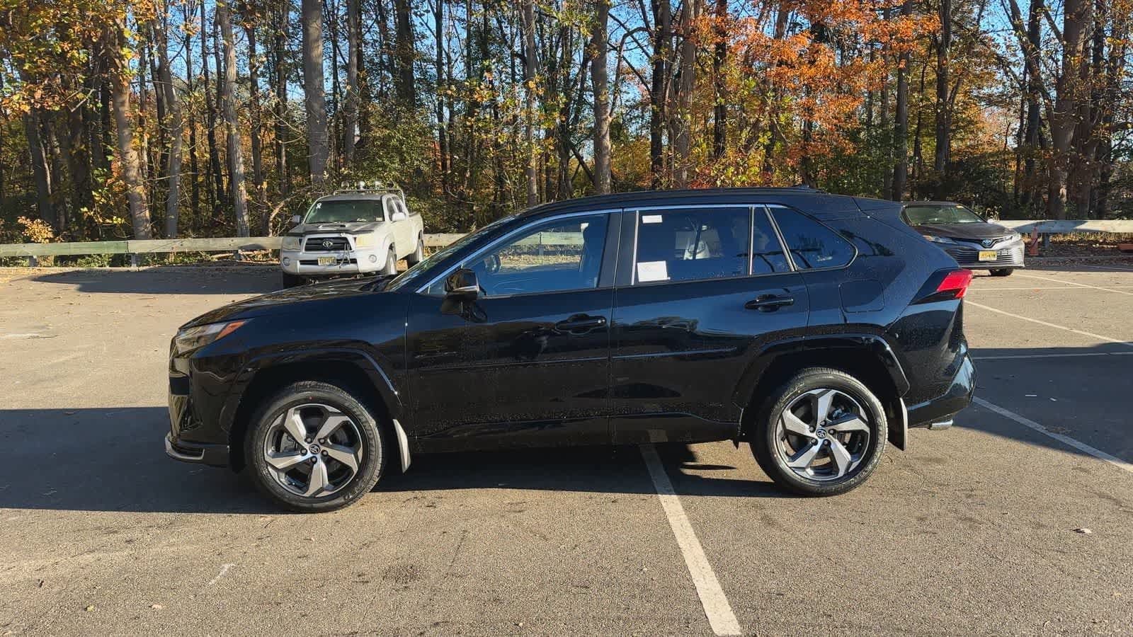 Thumbnail: 2025 Toyota RAV4 - 5