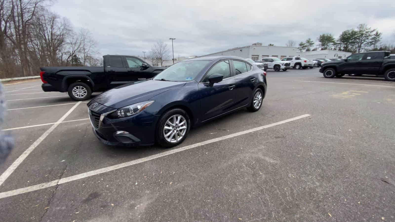 Thumbnail: 2016 Mazda Mazda3 - 10