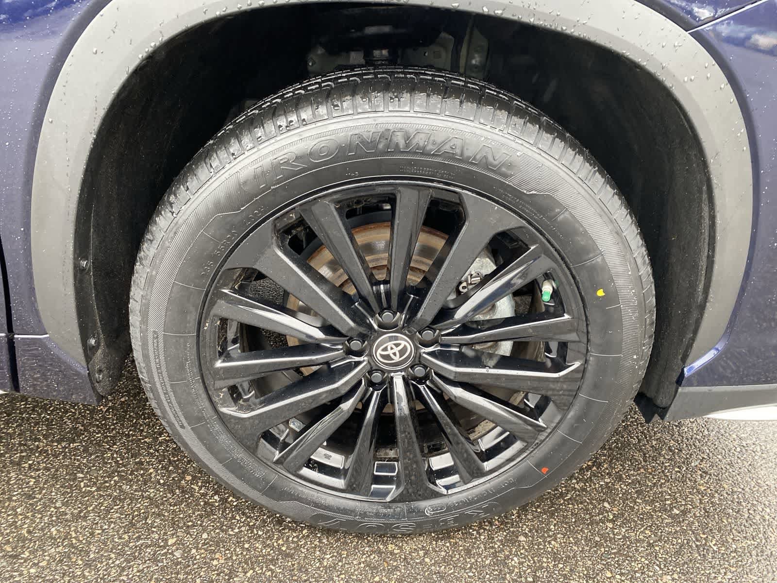 Thumbnail: 2025 Toyota Highlander - 17