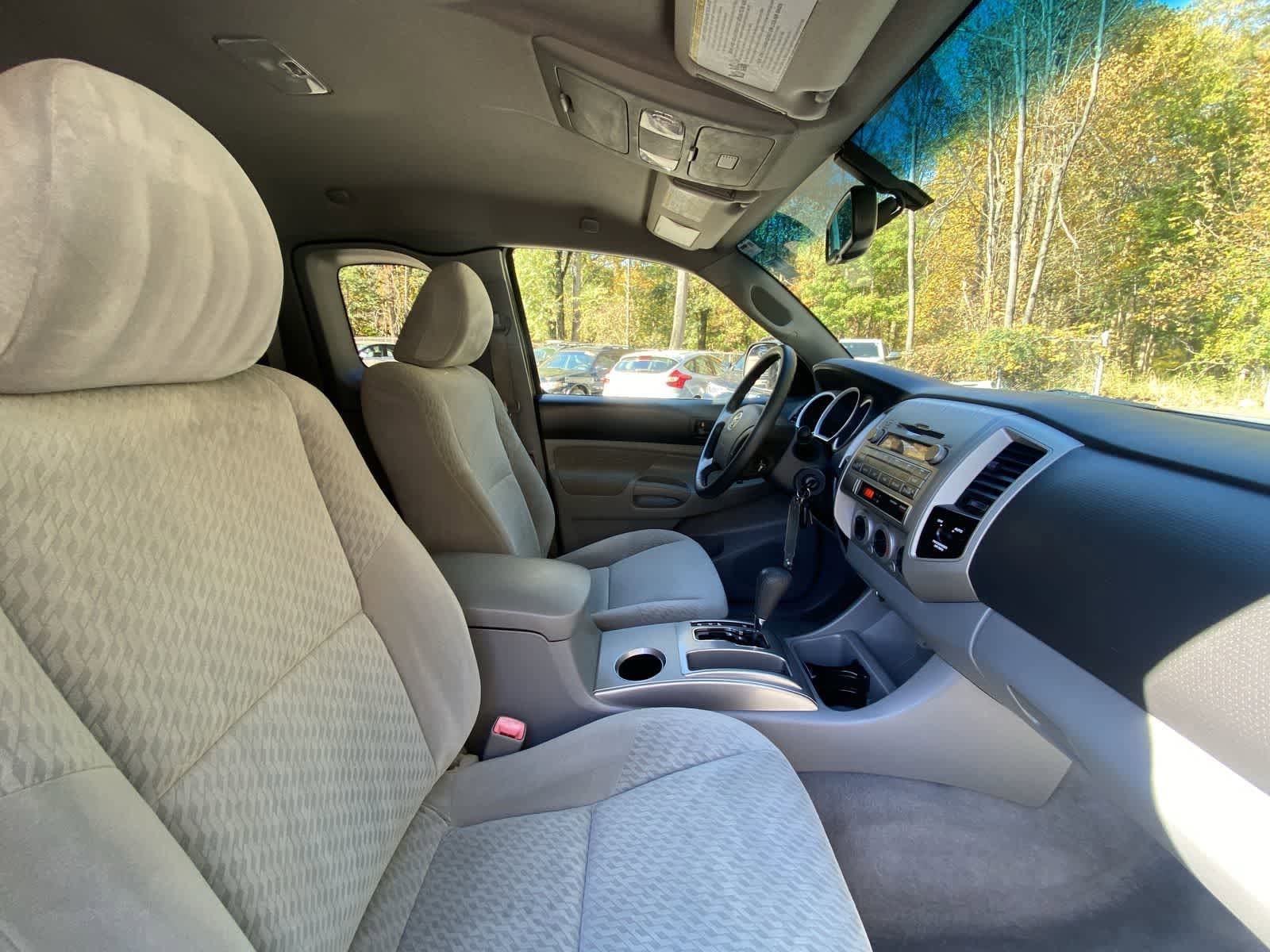 Thumbnail: 2009 Toyota Tacoma - 19